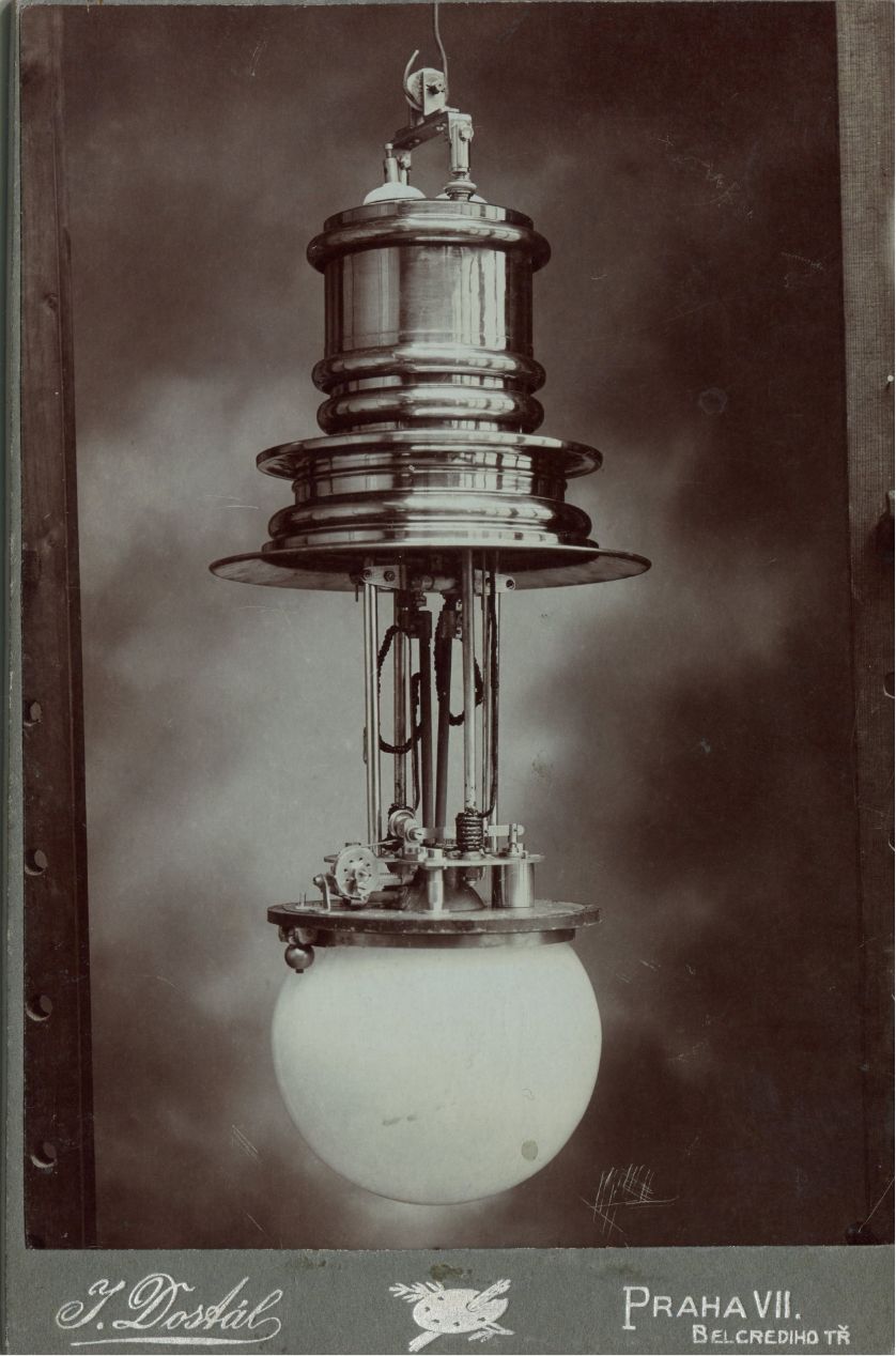 obloukova lampa